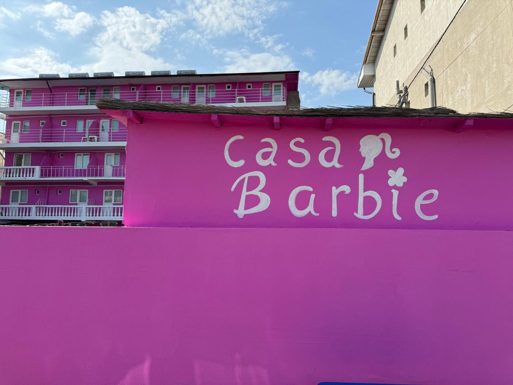 Casa Barbie Costinesti Ostello Esterno foto