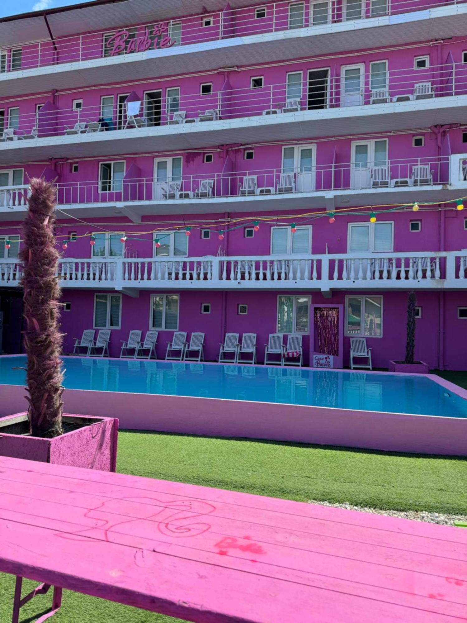 Casa Barbie Costinesti Ostello Esterno foto
