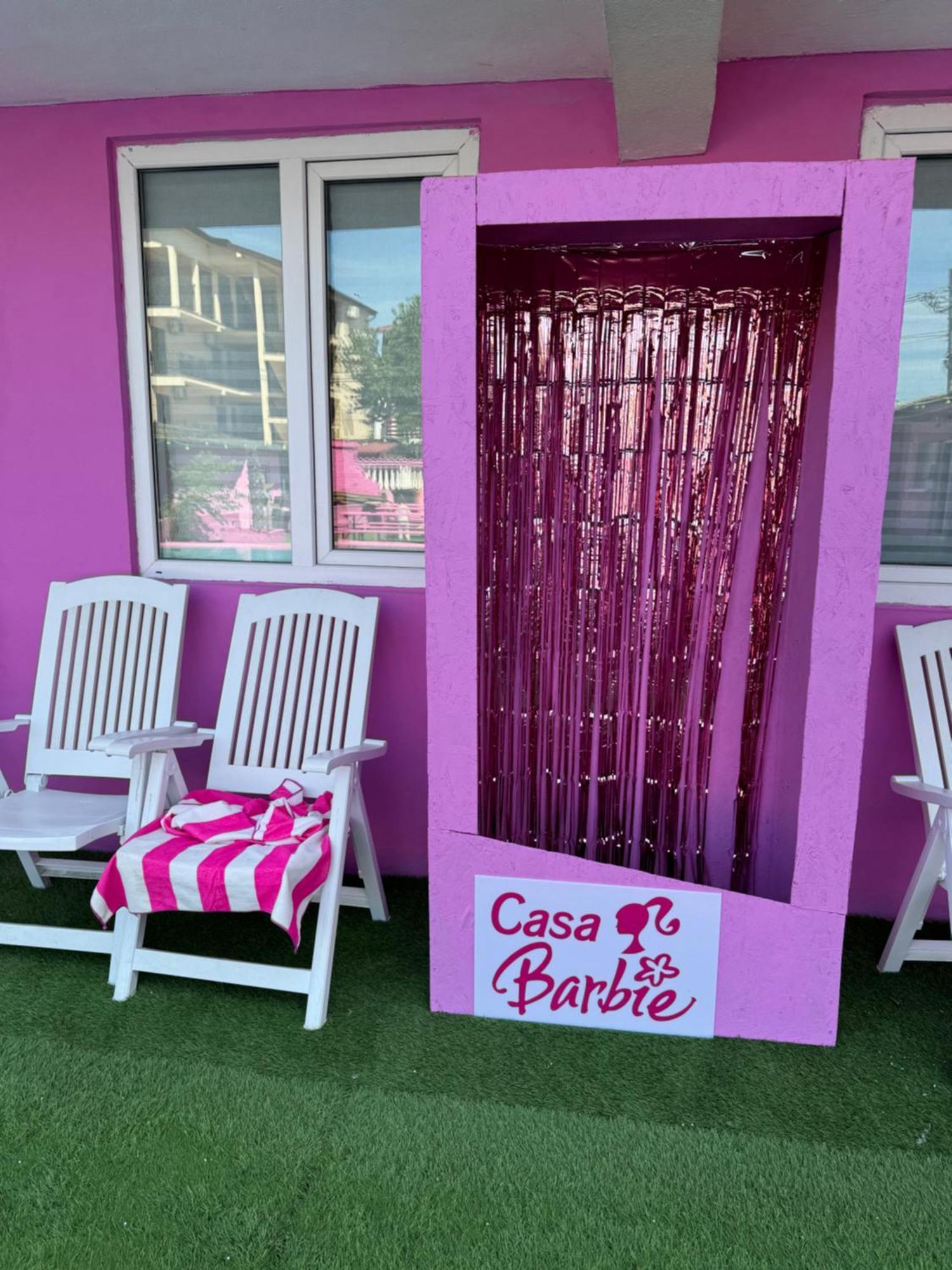 Casa Barbie Costinesti Ostello Esterno foto