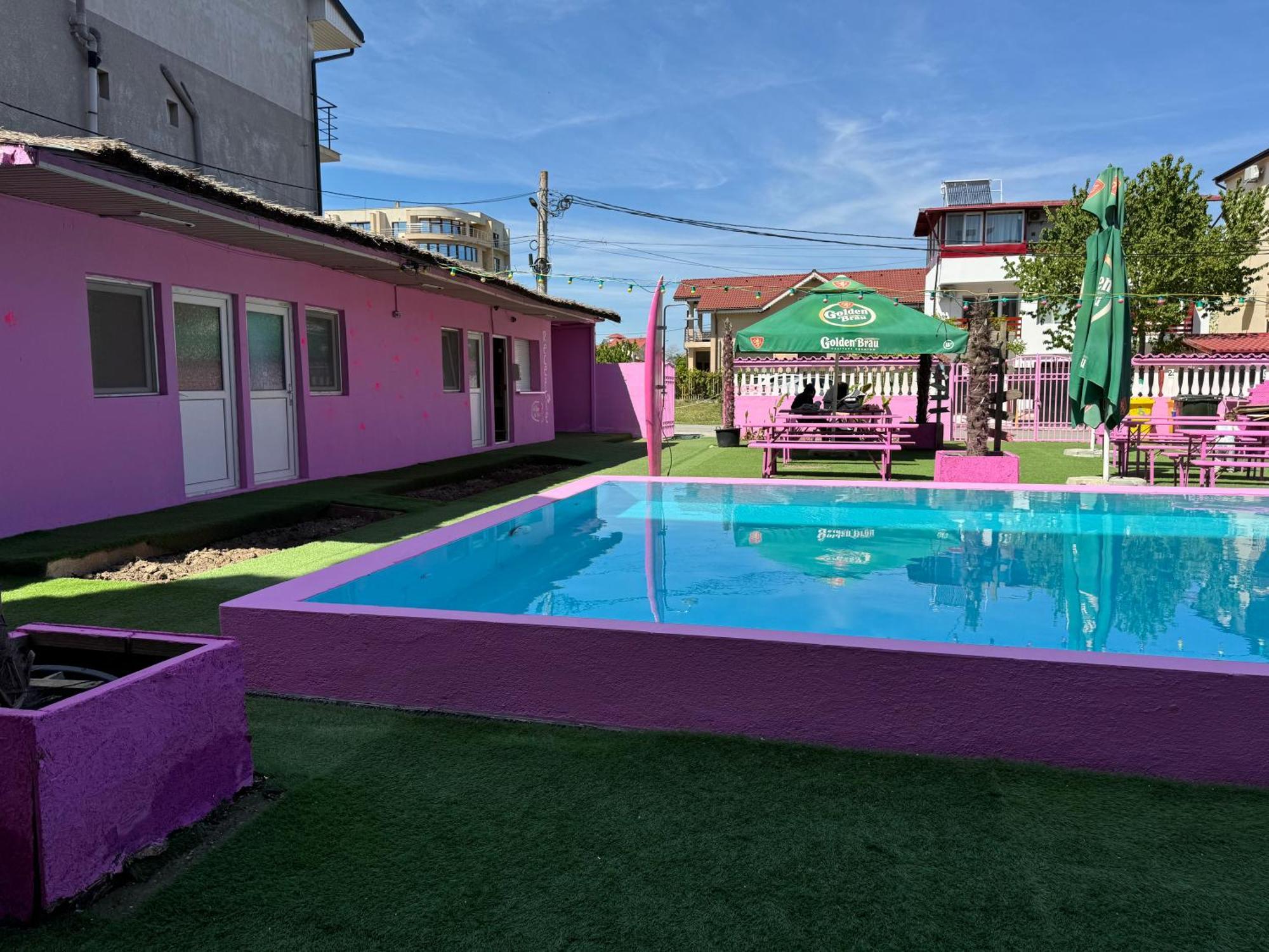 Casa Barbie Costinesti Ostello Esterno foto